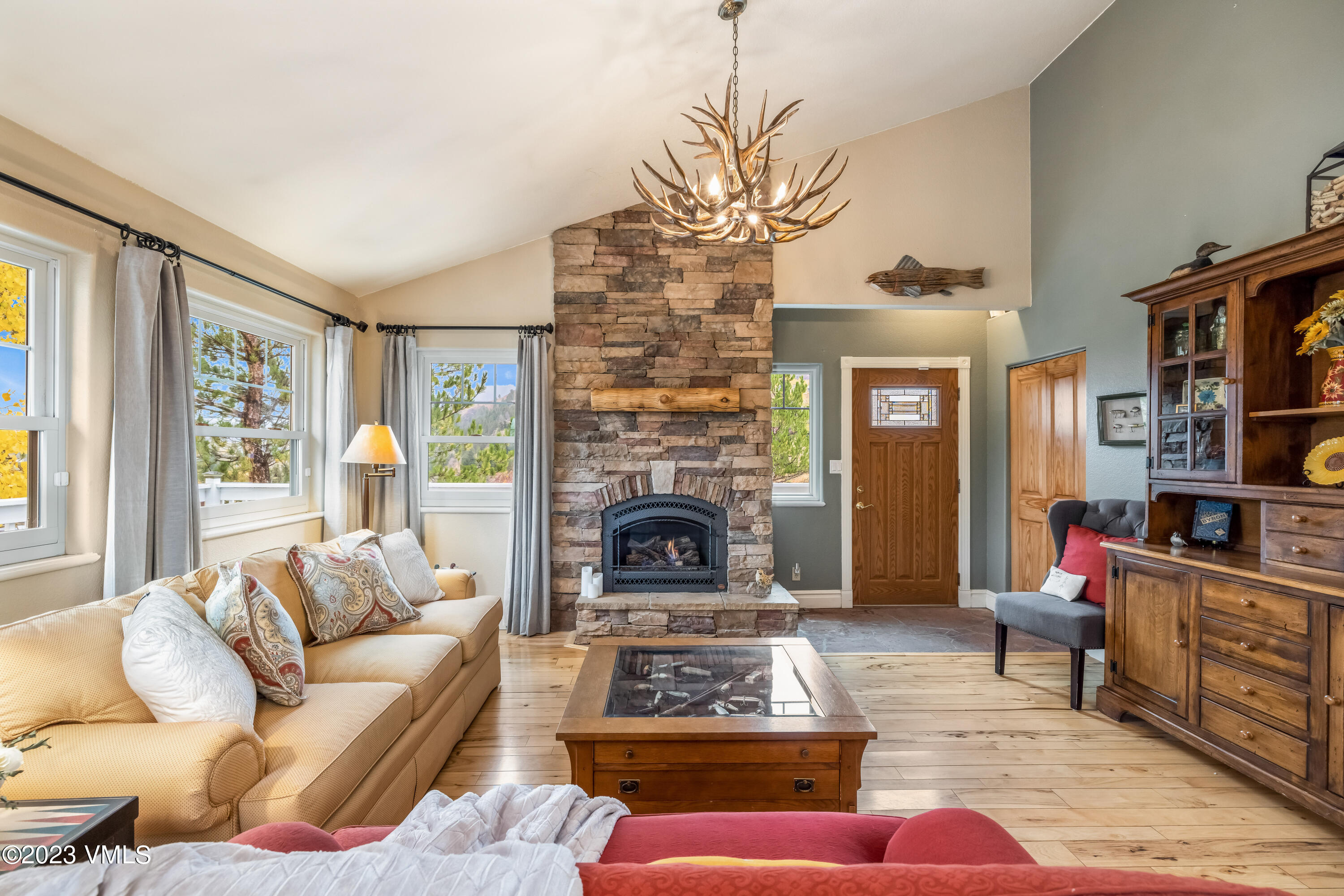 26 Lariat Court