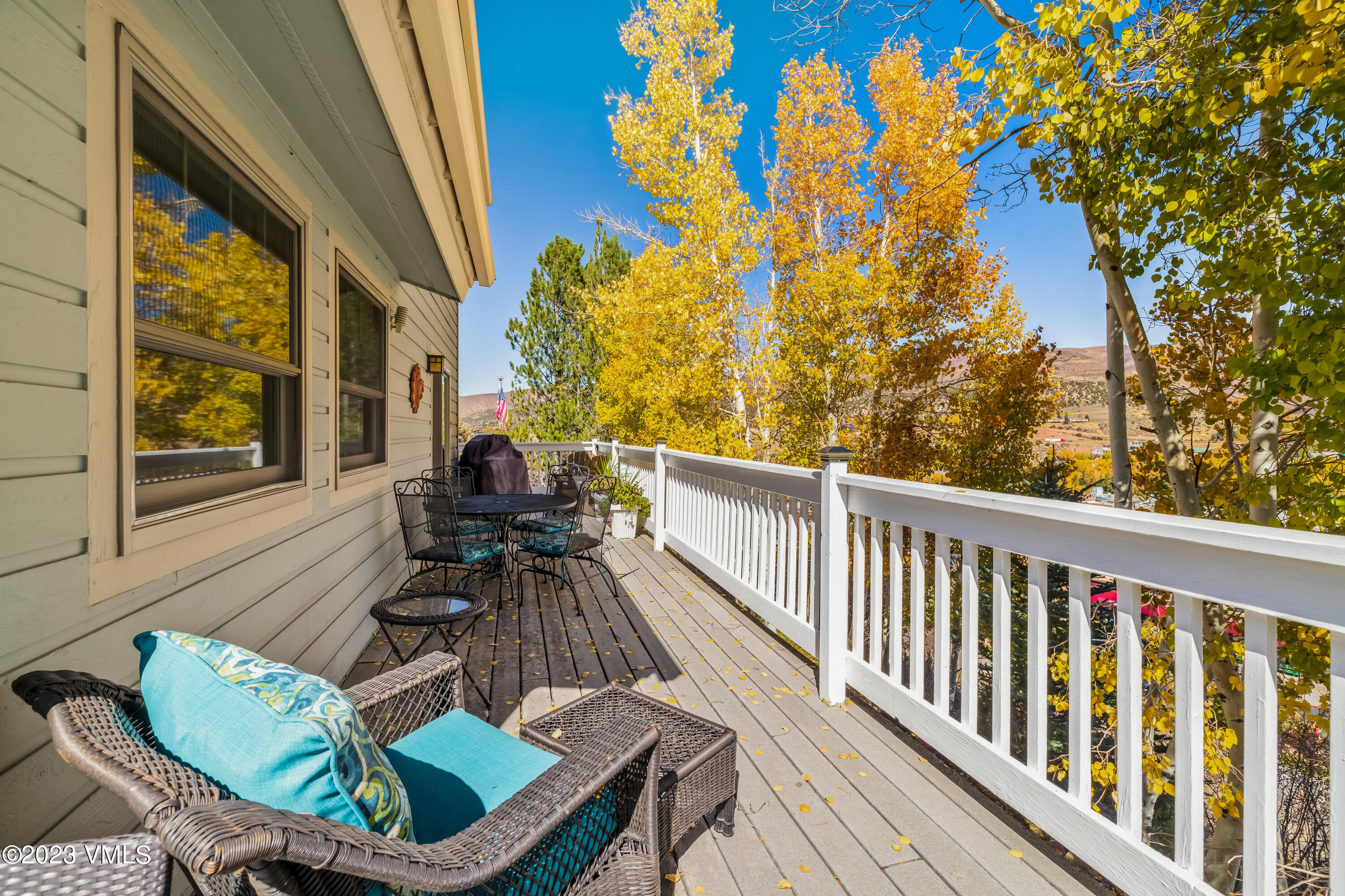 26 Lariat Court