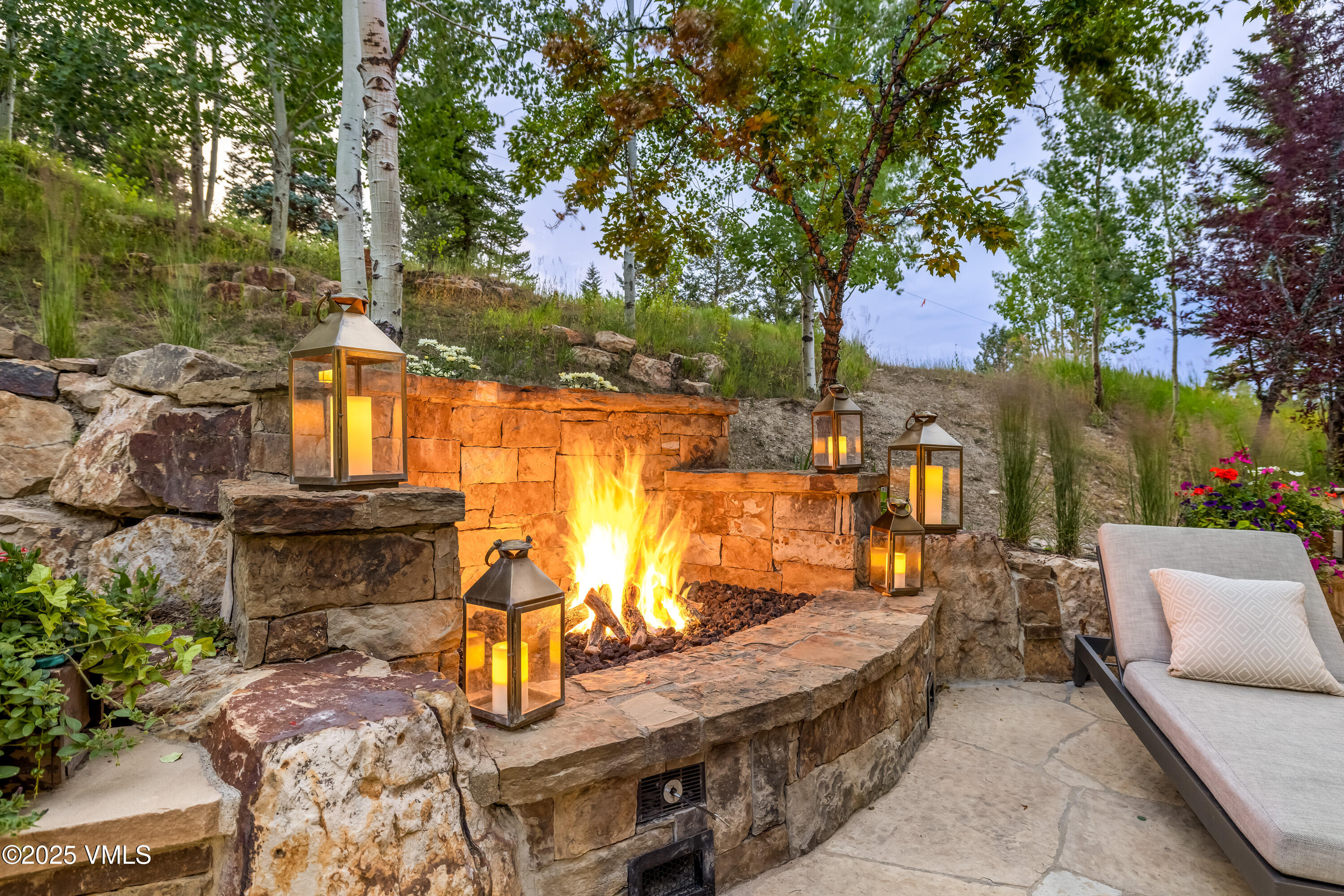 494 Horizon Drive