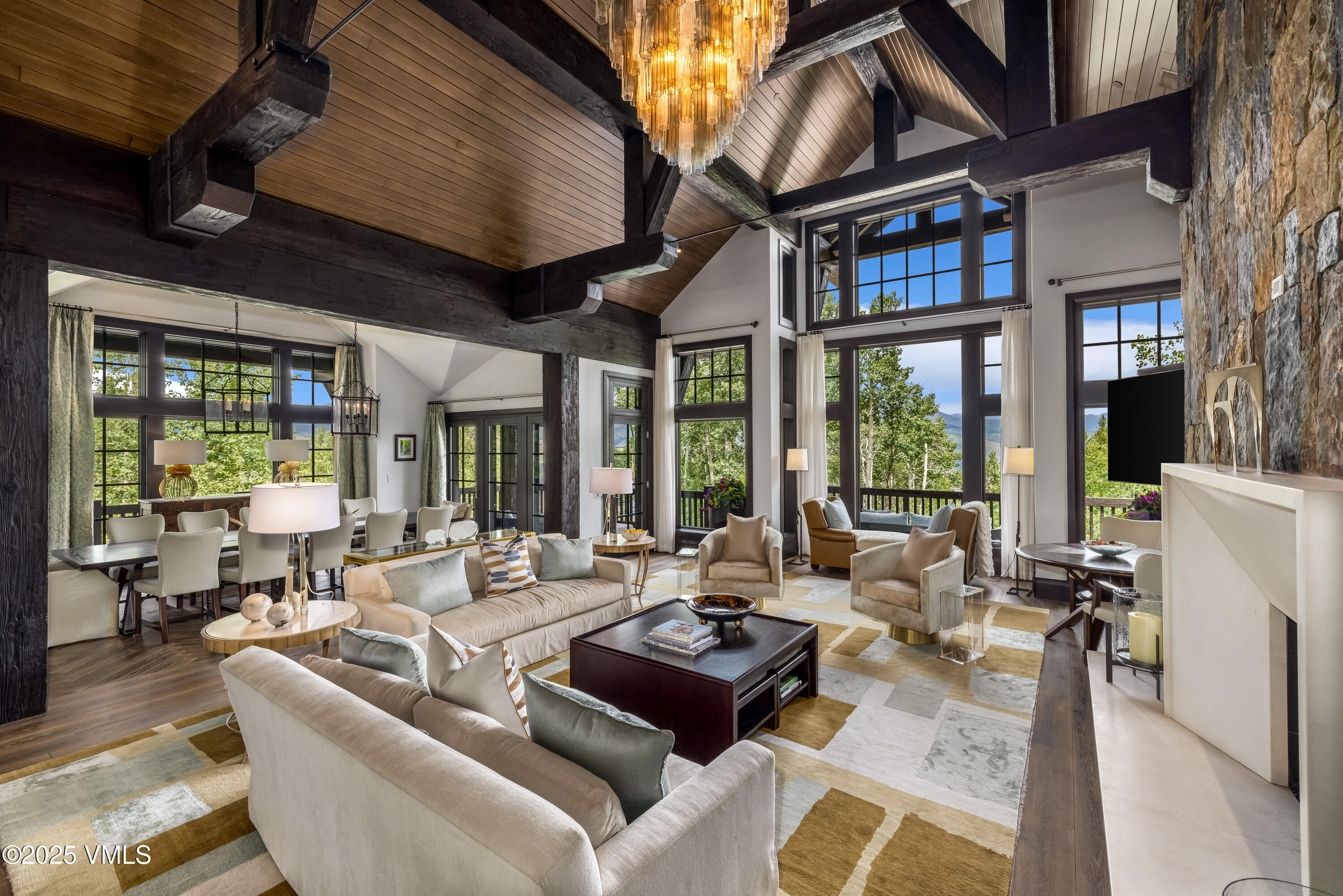 494 Horizon Drive
