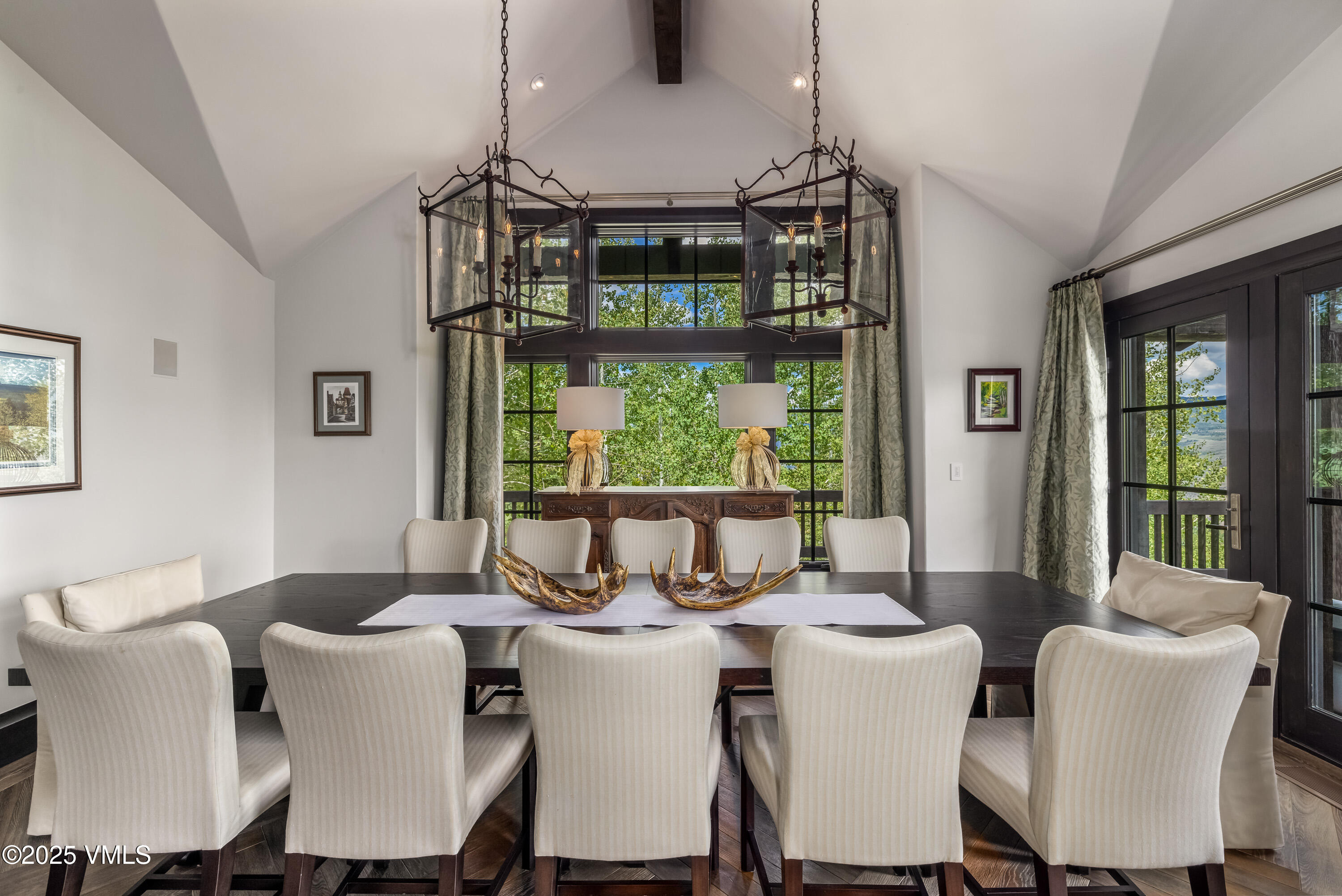 494 Horizon Drive
