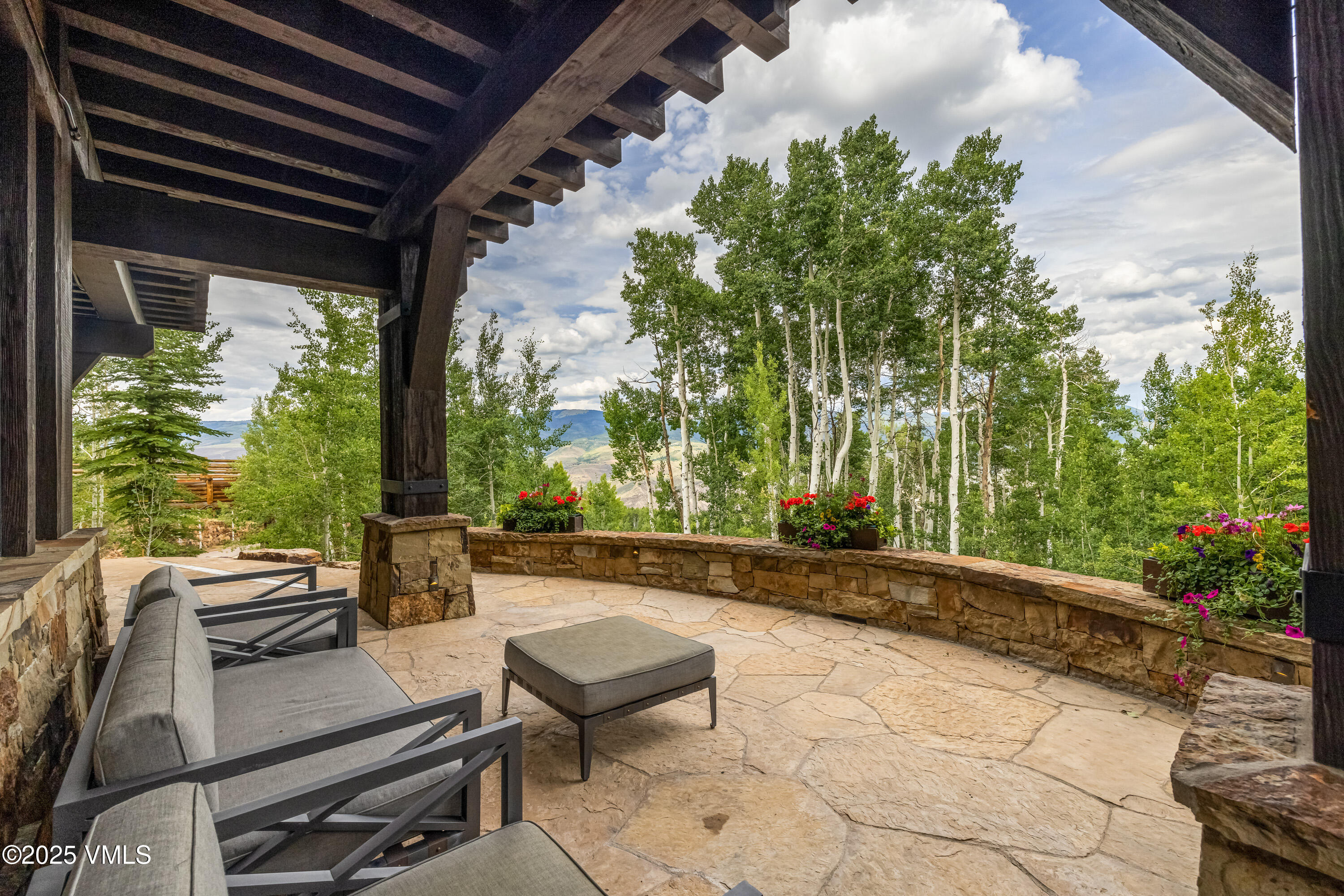 494 Horizon Drive