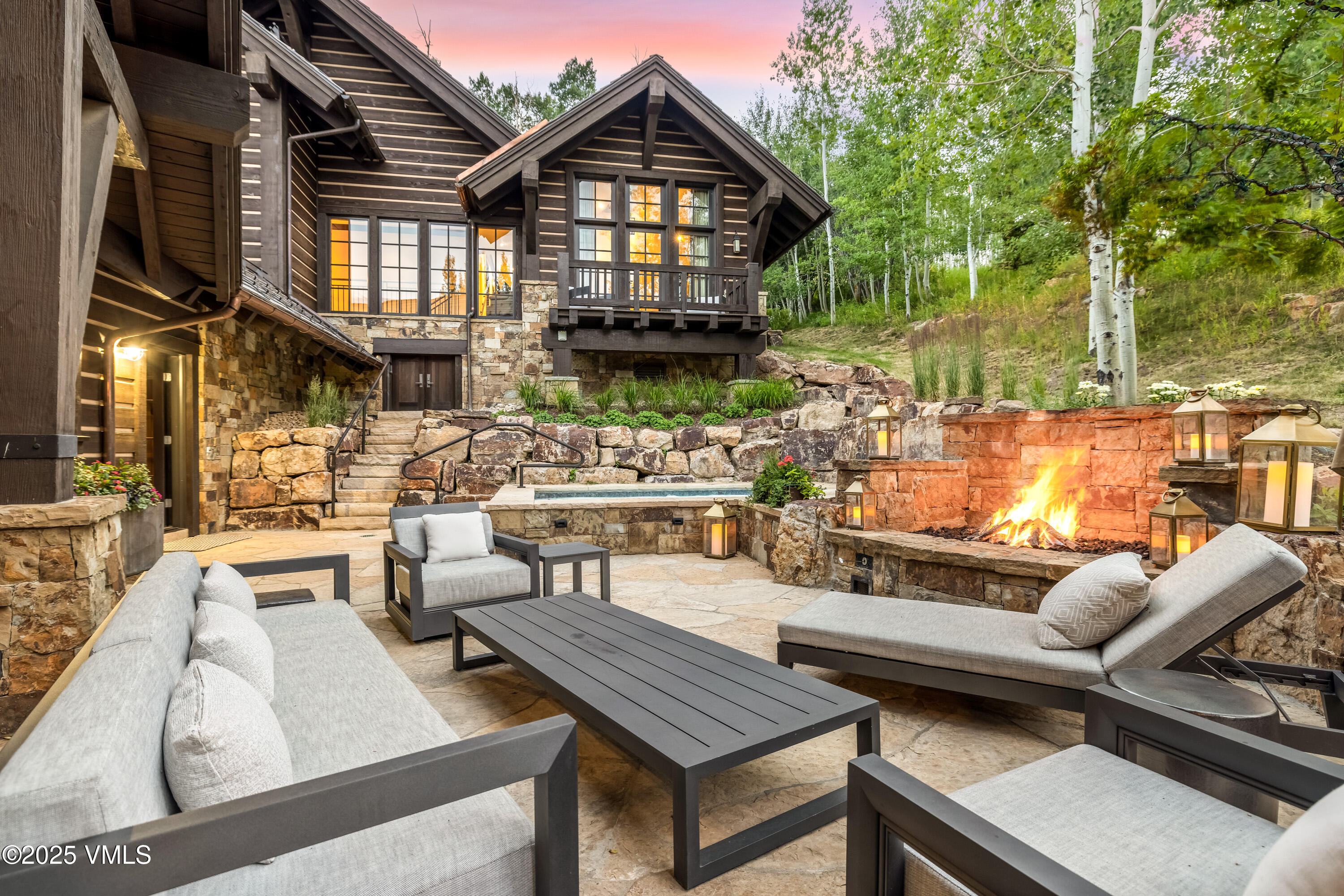 494 Horizon Drive