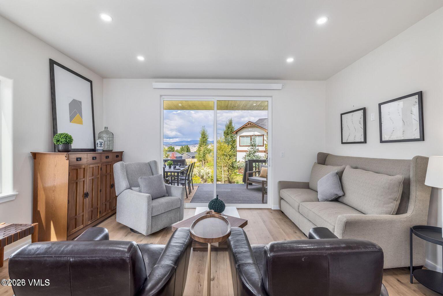 259 Tomahawk Drive
