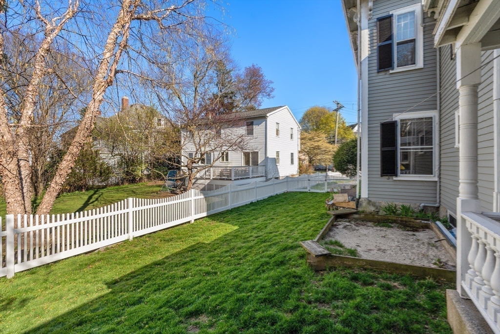 215 Auburndale Avenue