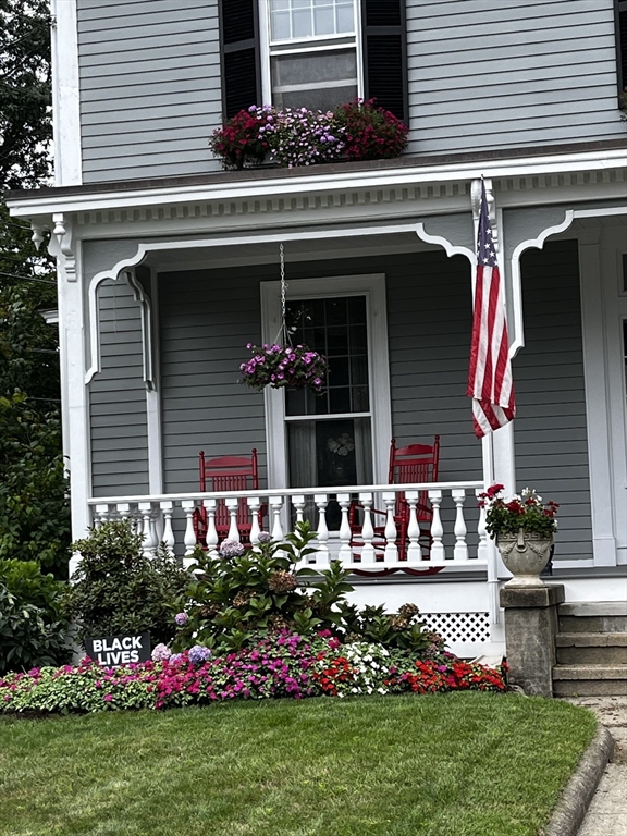 215 Auburndale Avenue