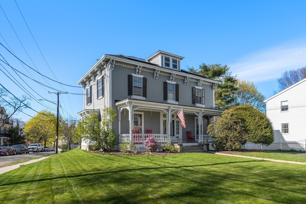215 Auburndale Avenue