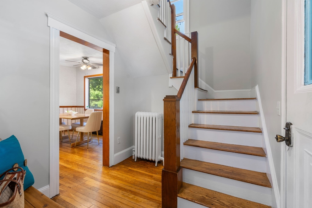 52 Harding St