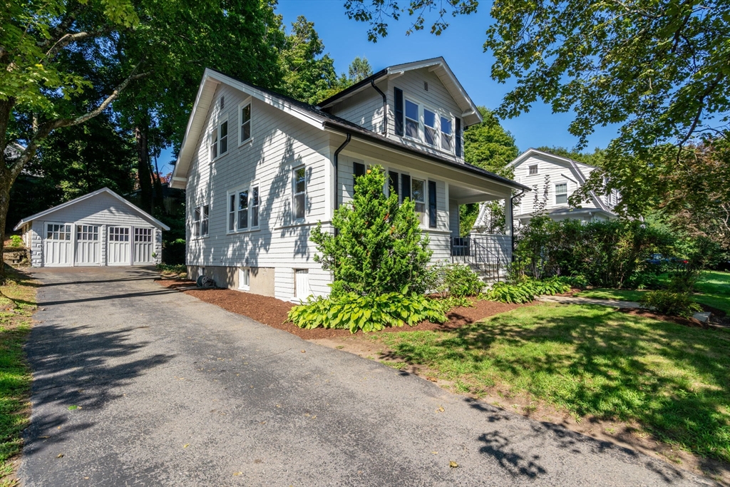 52 Harding St
