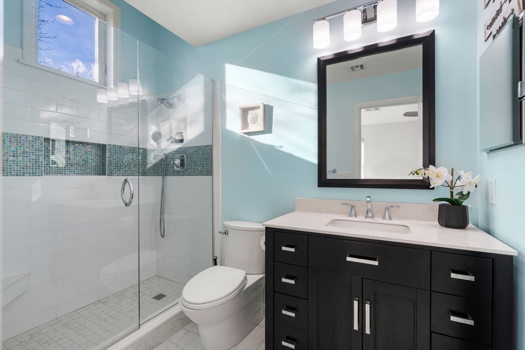 16 Alden Pl # 16