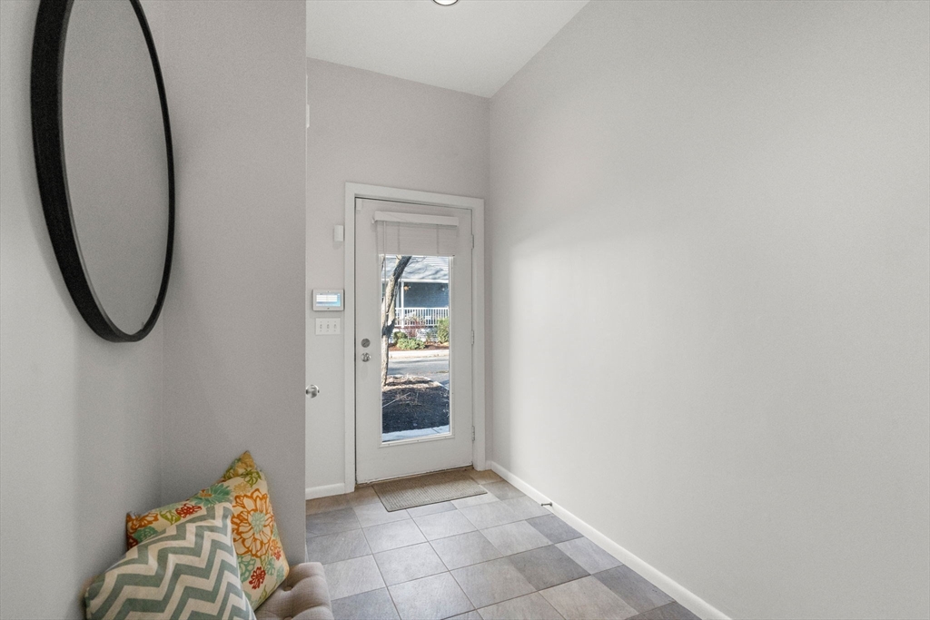 16 Alden Pl # 16