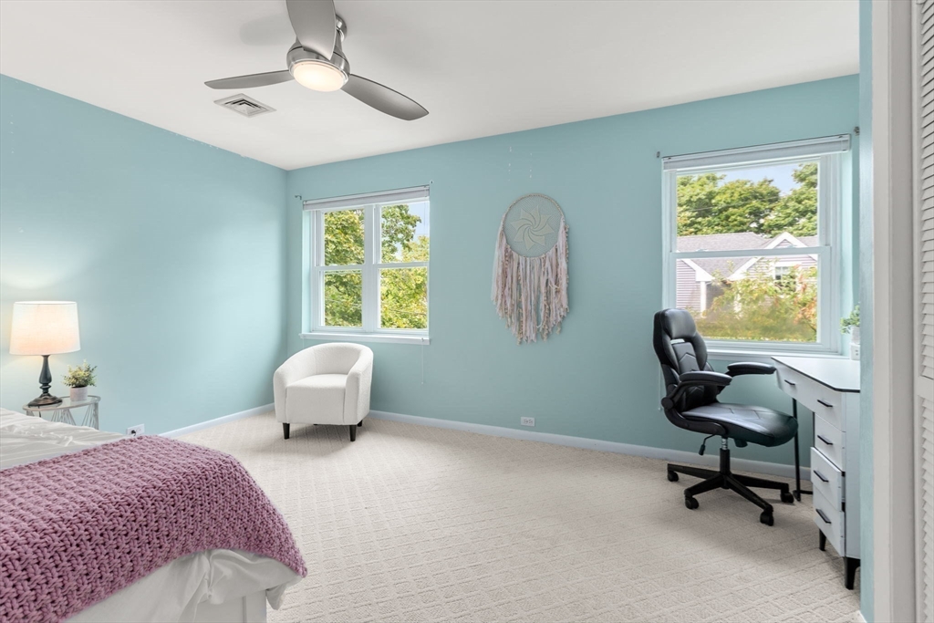 16 Alden Pl # 16