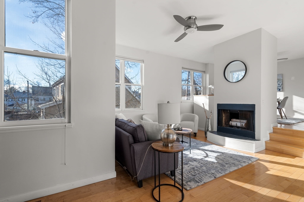 16 Alden Pl # 16
