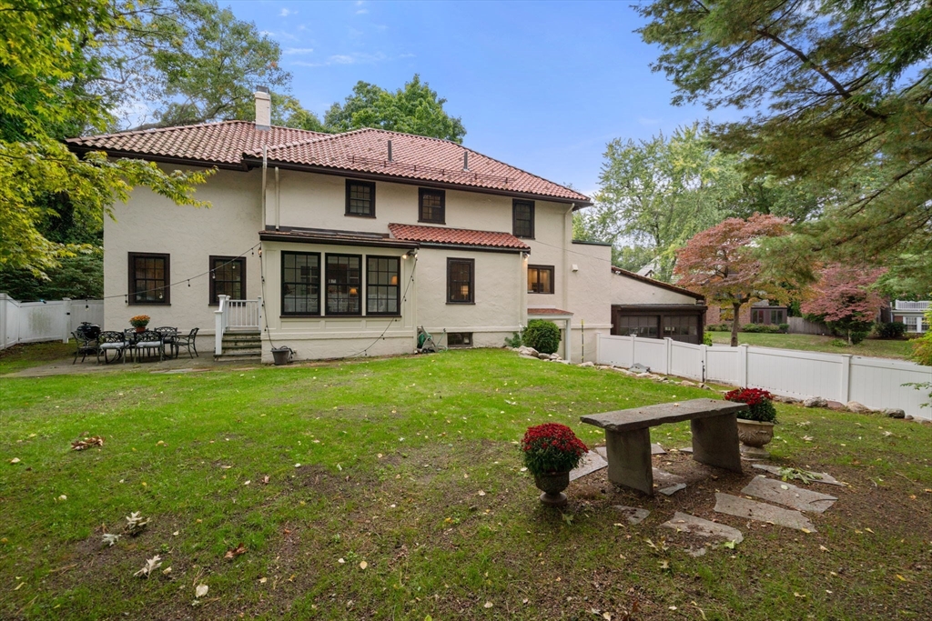 26 Larch Rd
