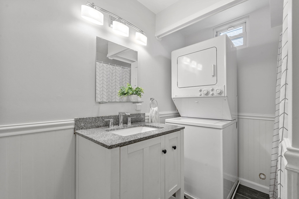 212-214 River St. # 2