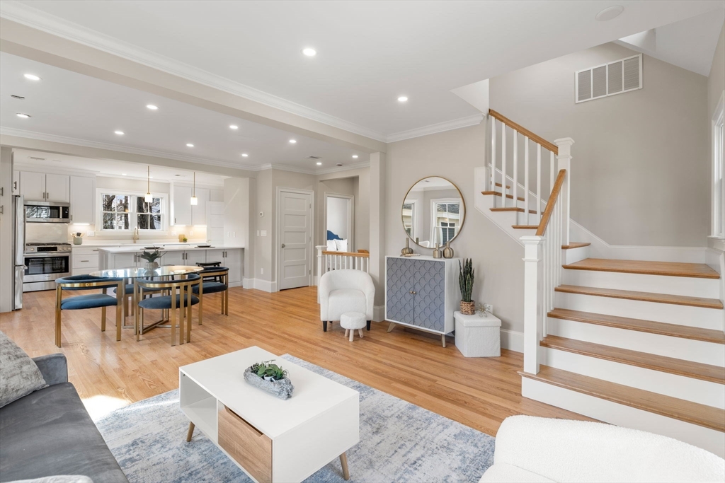 21 Francis St. # 21
