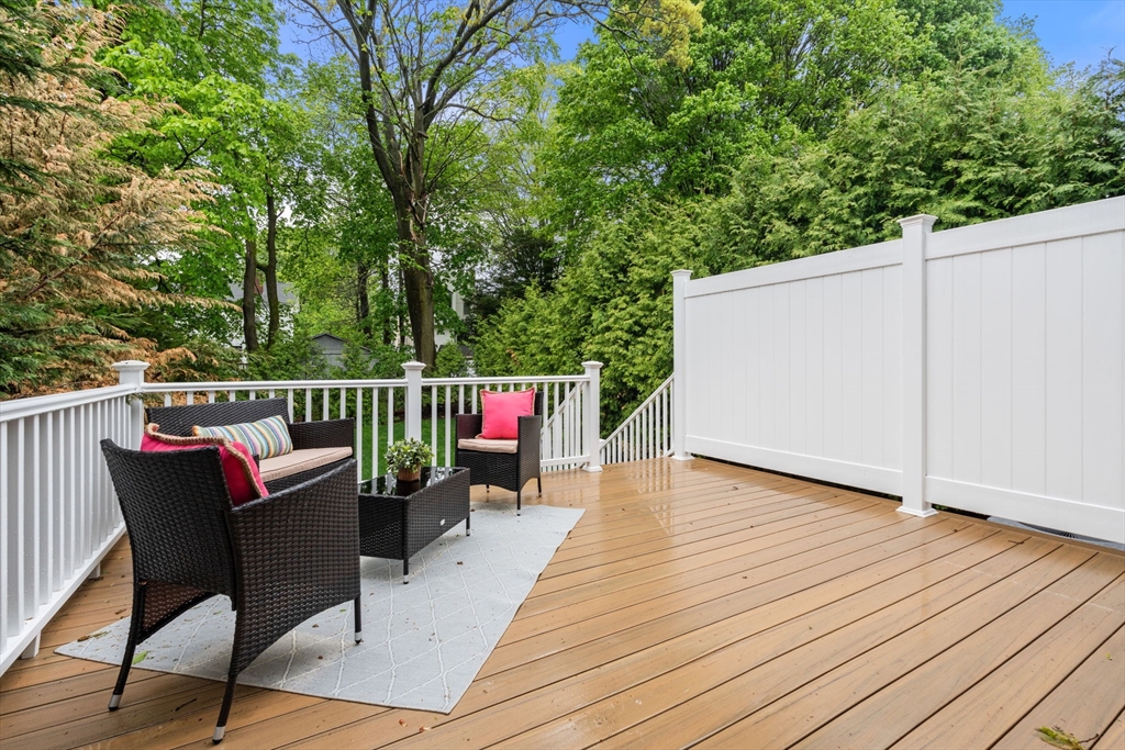 21 Francis St. # 21