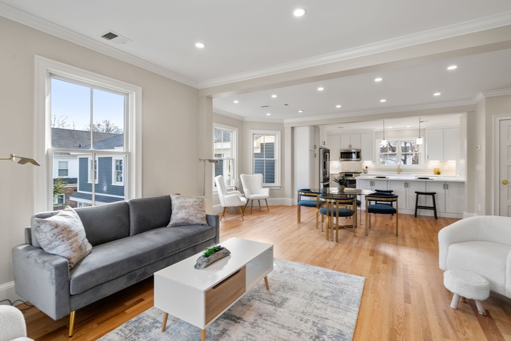 21 Francis St. # 21