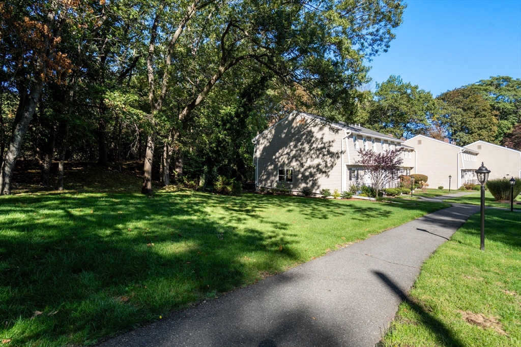 2259 Commonwealth # 2259