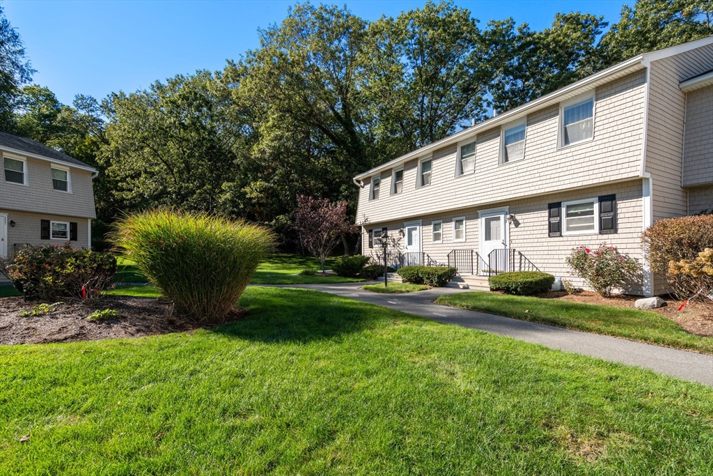 2259 Commonwealth # 2259