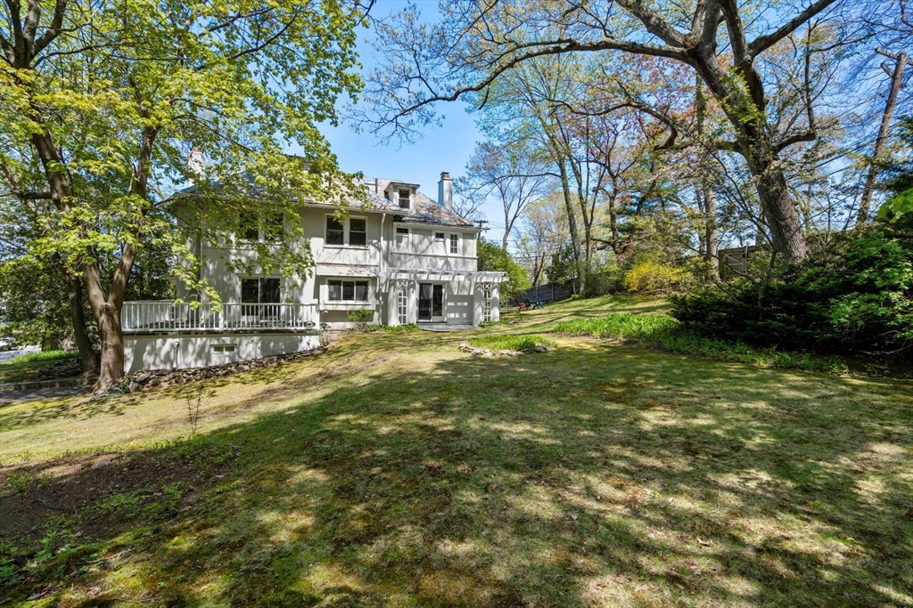 90 Hull St