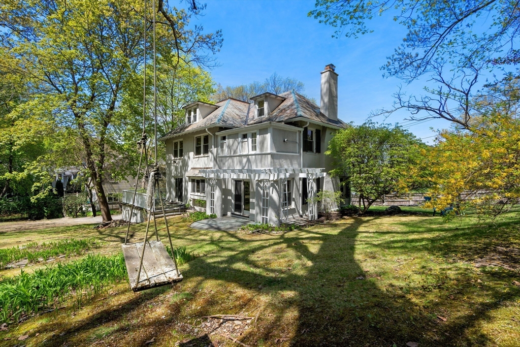90 Hull St