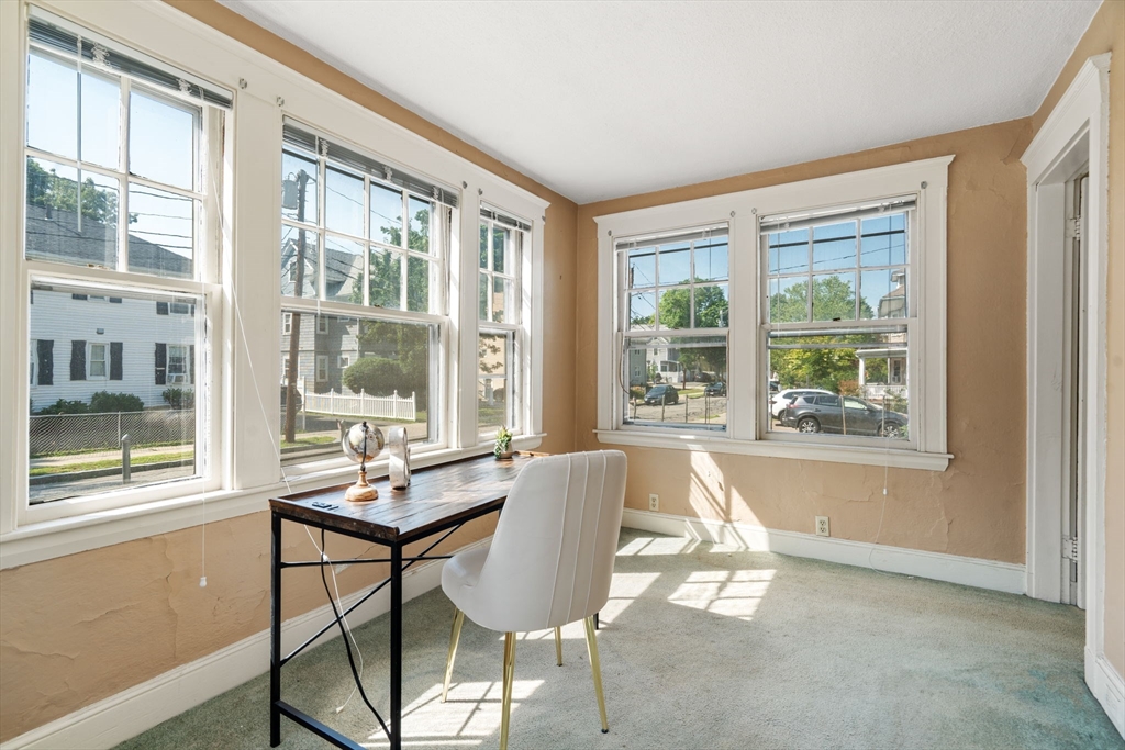 289 Auburndale Ave