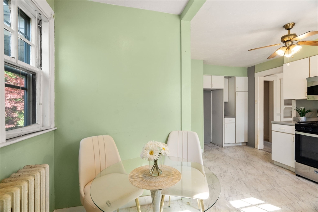289 Auburndale Ave
