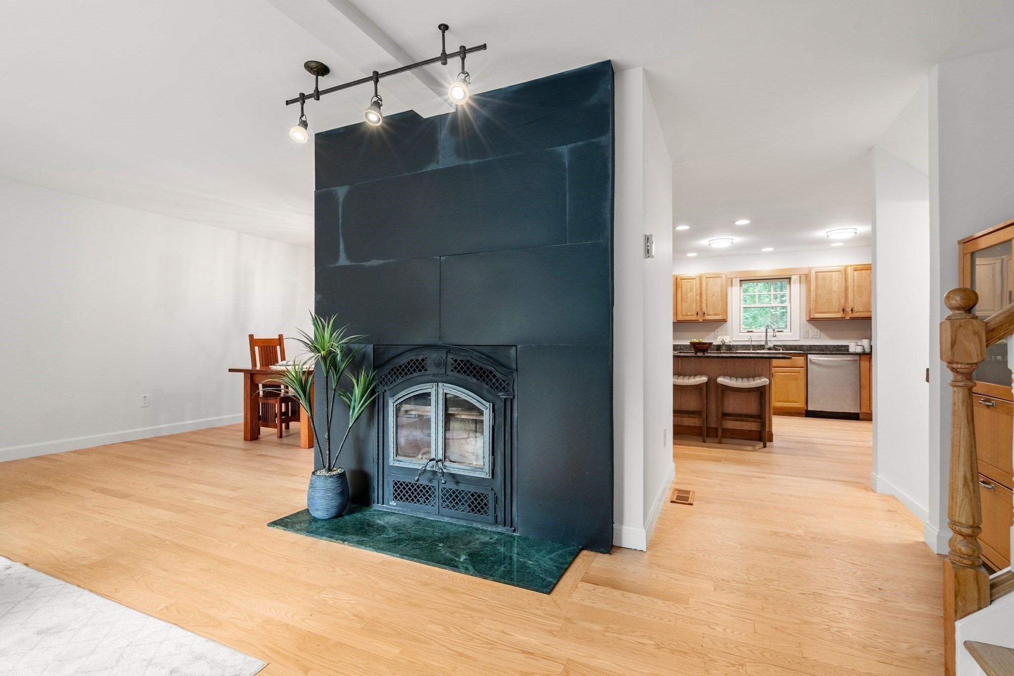 79 Beecher Pl # 5