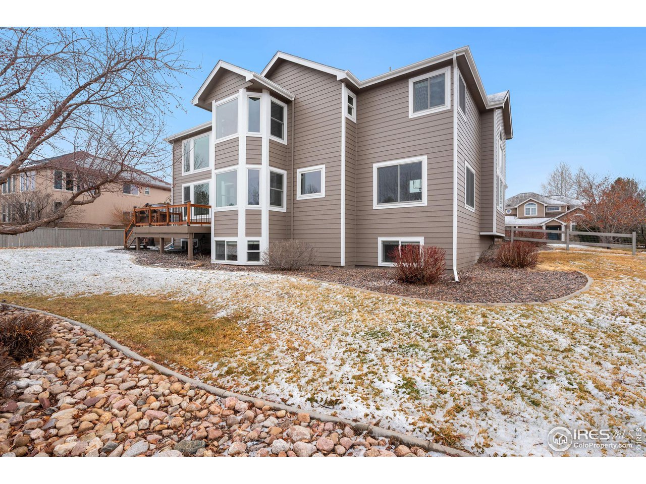 3809 Poudre Dr