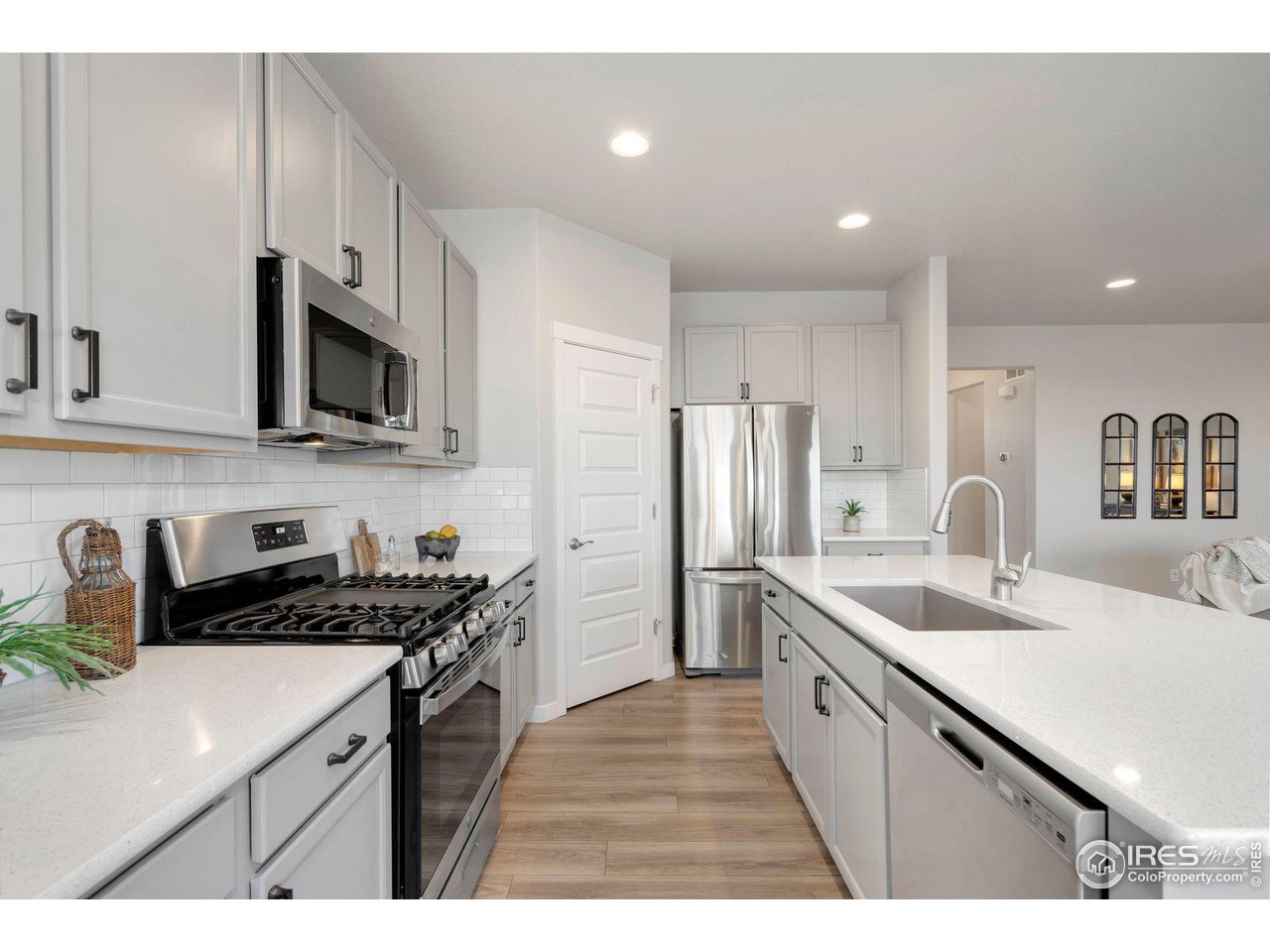 1727 Covered Bridge Pkwy