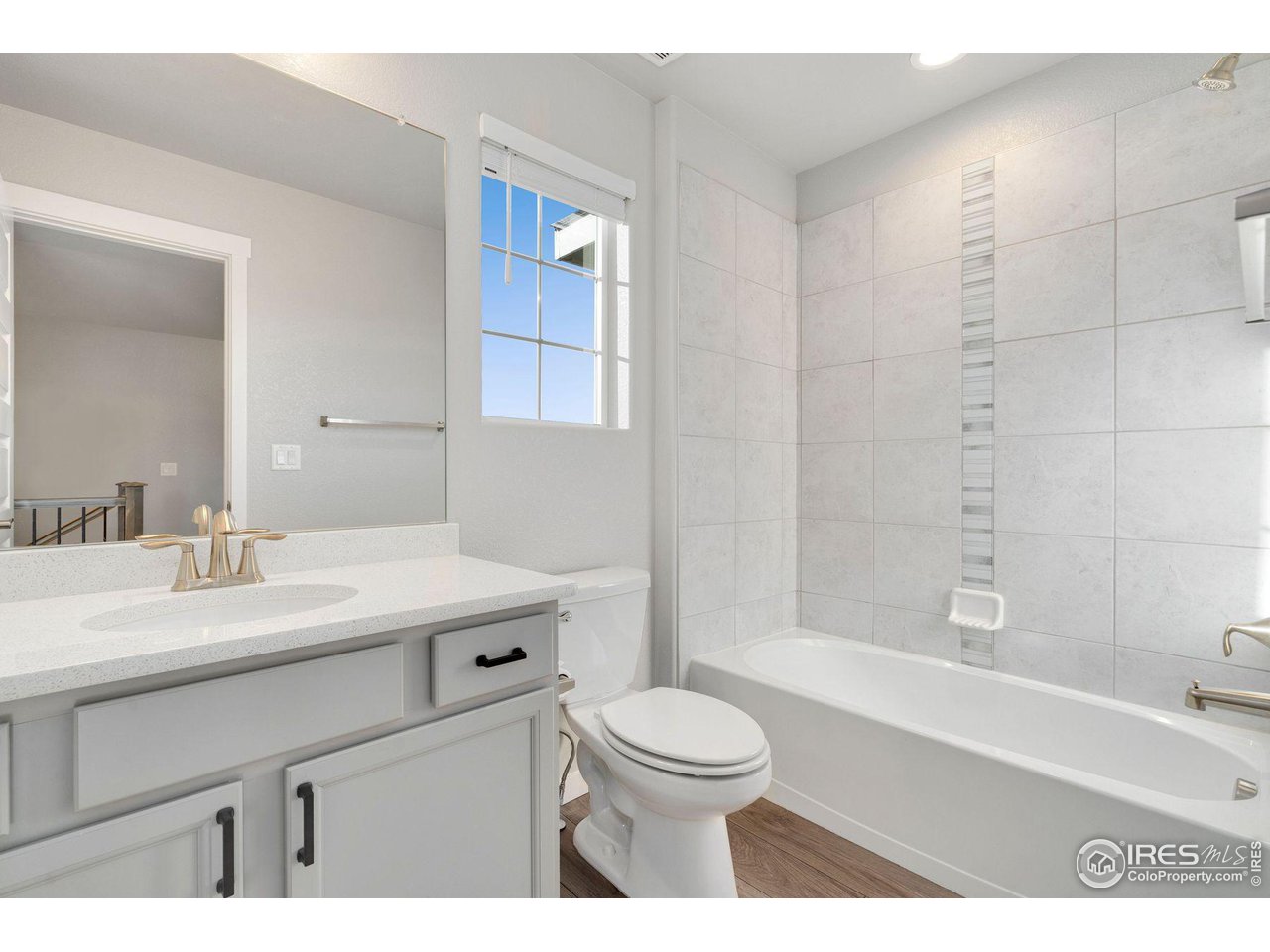 1727 Covered Bridge Pkwy