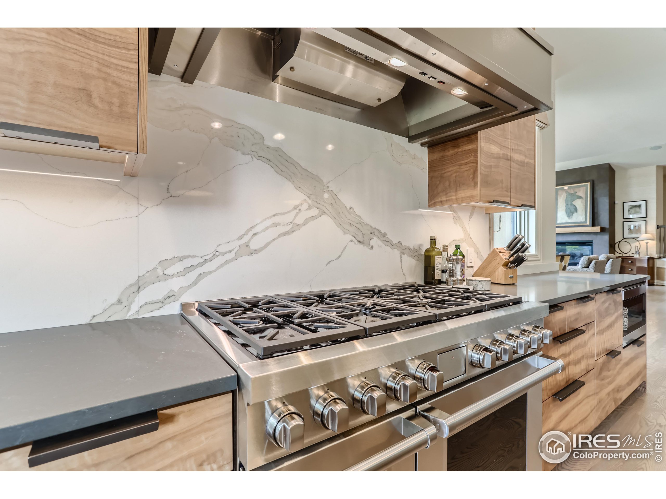 8674 Monte Vista Ave