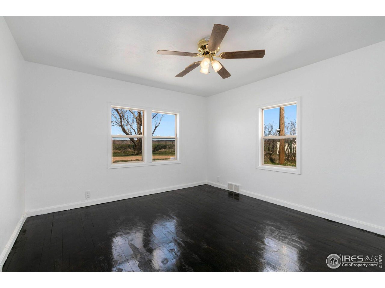 1144 E County Road 70