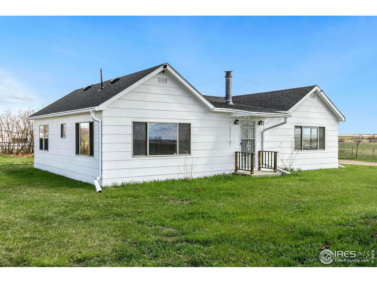 1144 E County Road 70