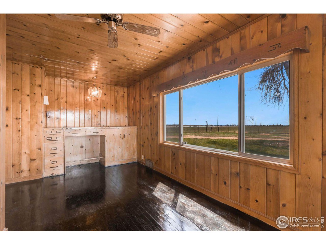 1144 E County Road 70