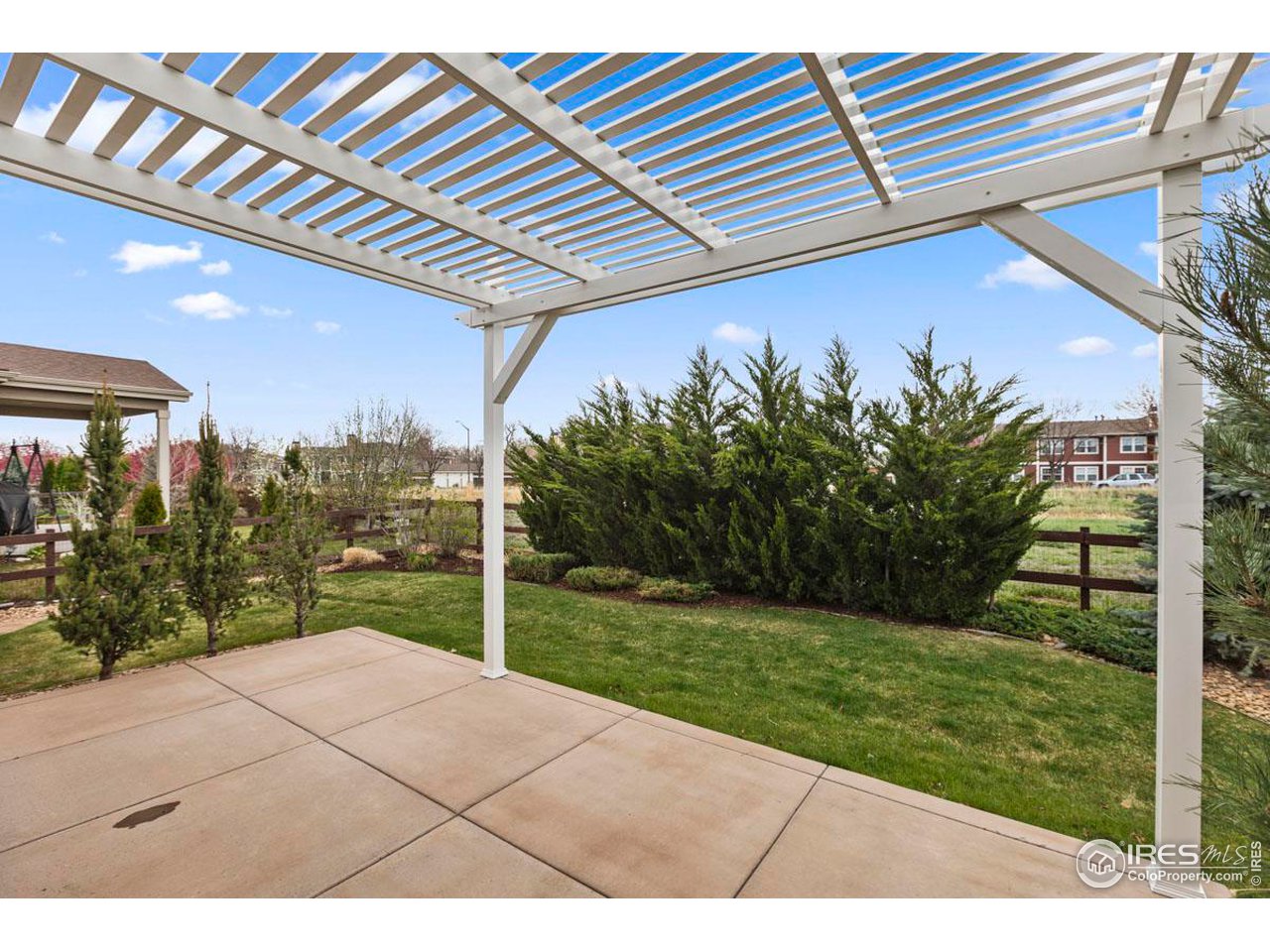 2409 Spruce Creek Dr