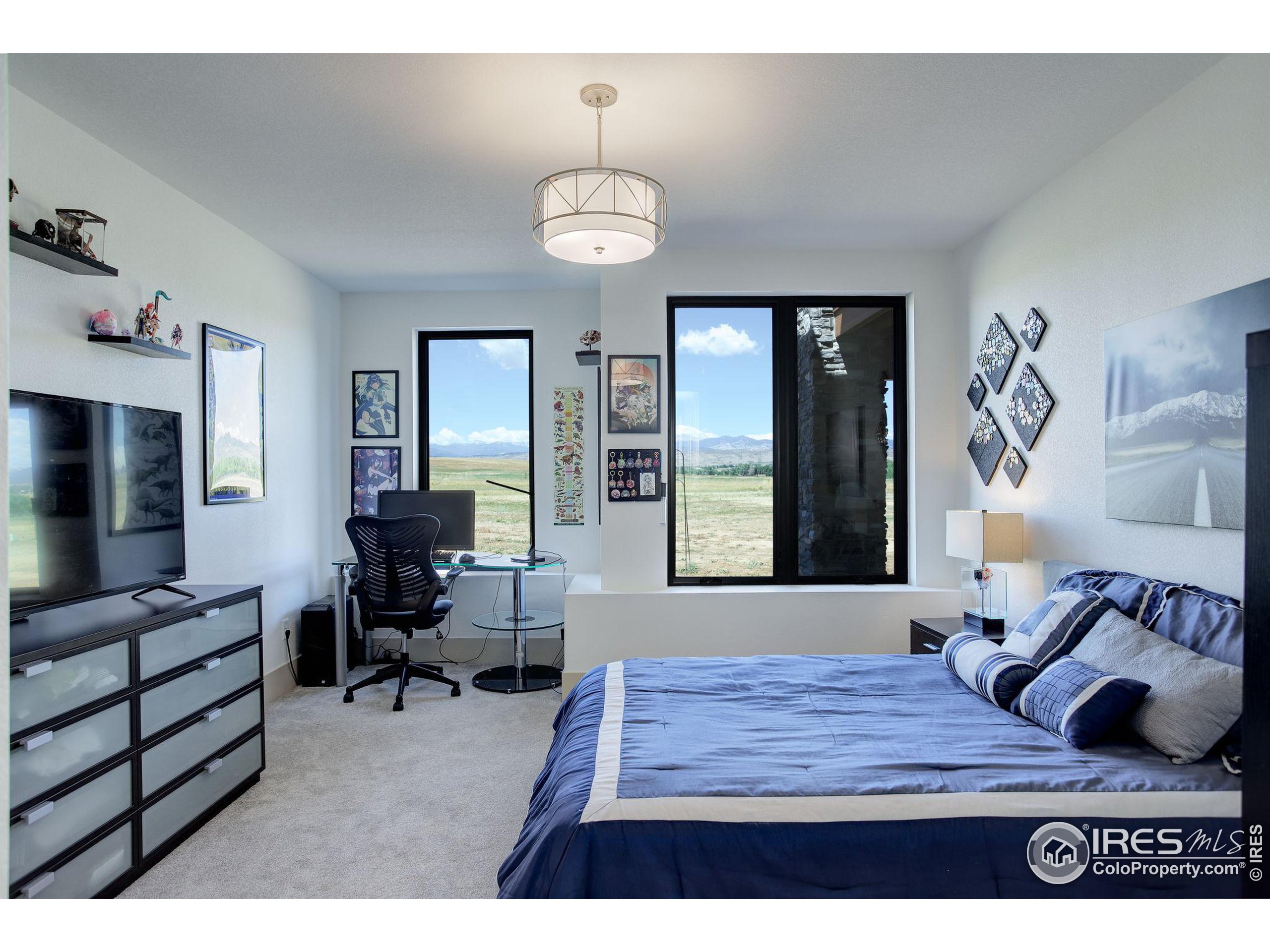 2147 Mountain River Rd