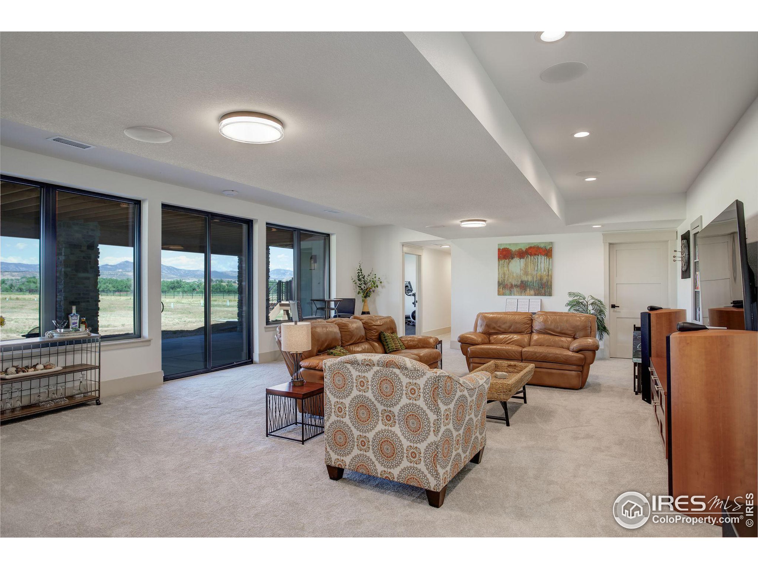 2147 Mountain River Rd