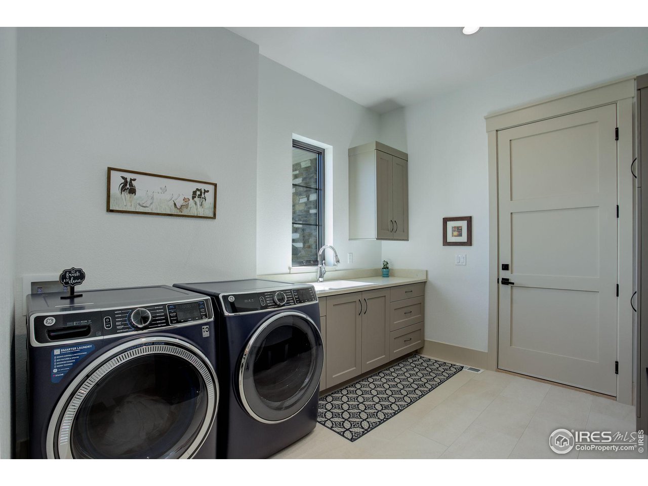 2147 Mountain River Rd