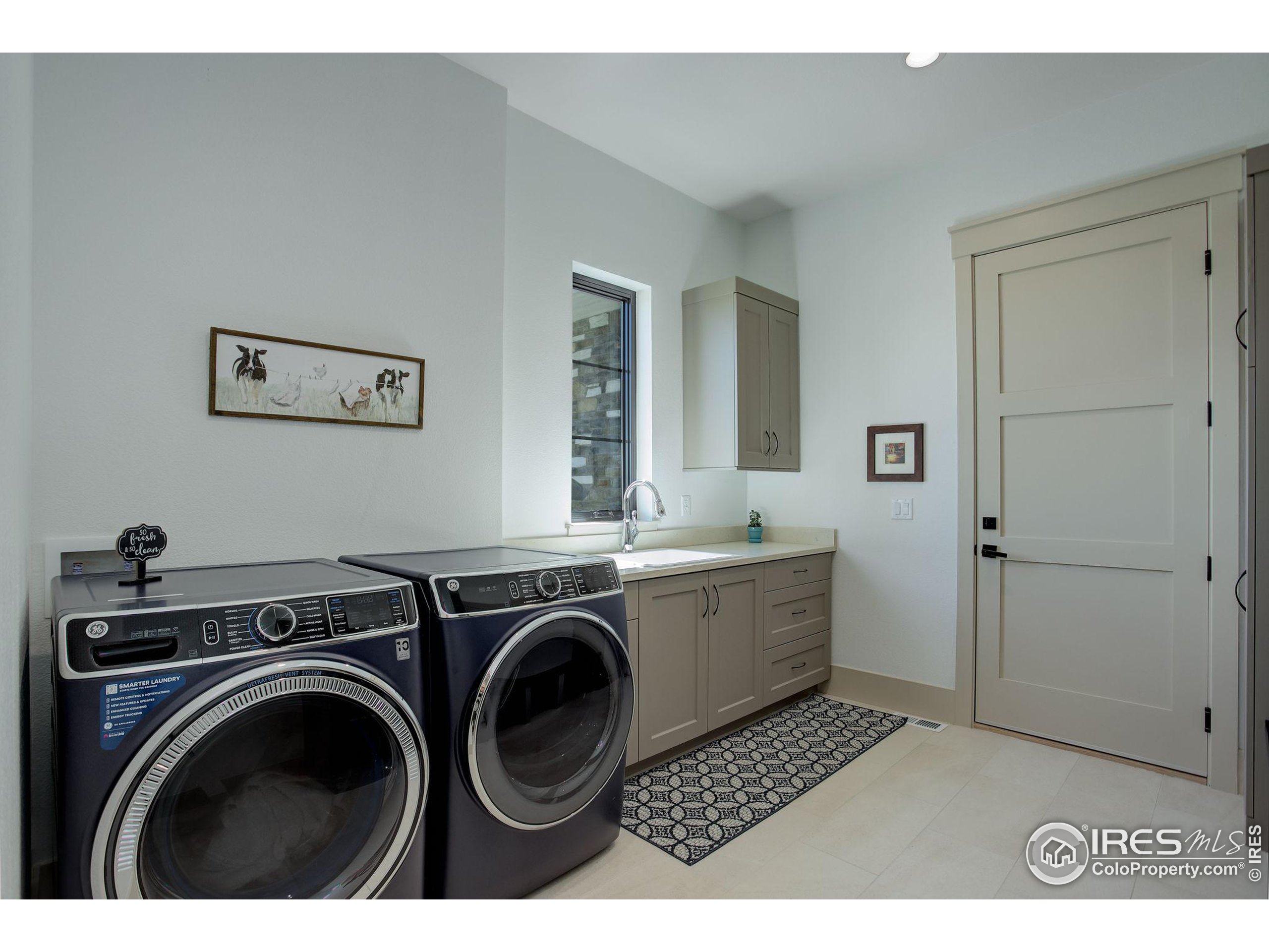 2147 Mountain River Rd