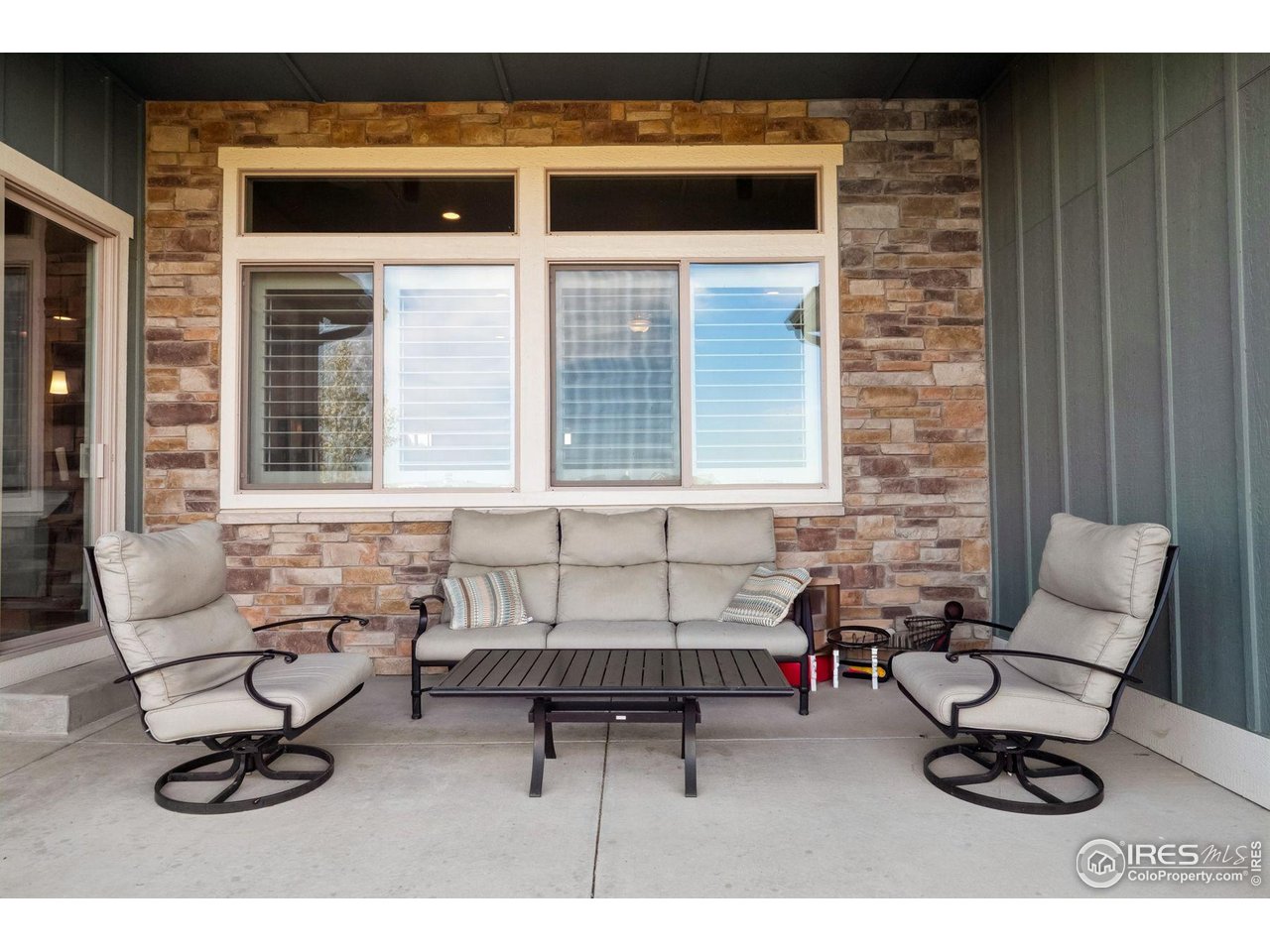 2882 Heron Lakes Pkwy