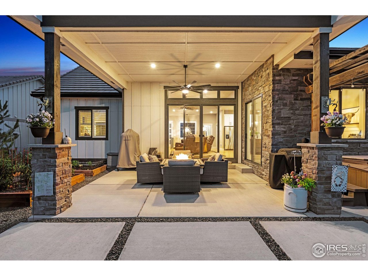 2932 Heron Lakes Pkwy