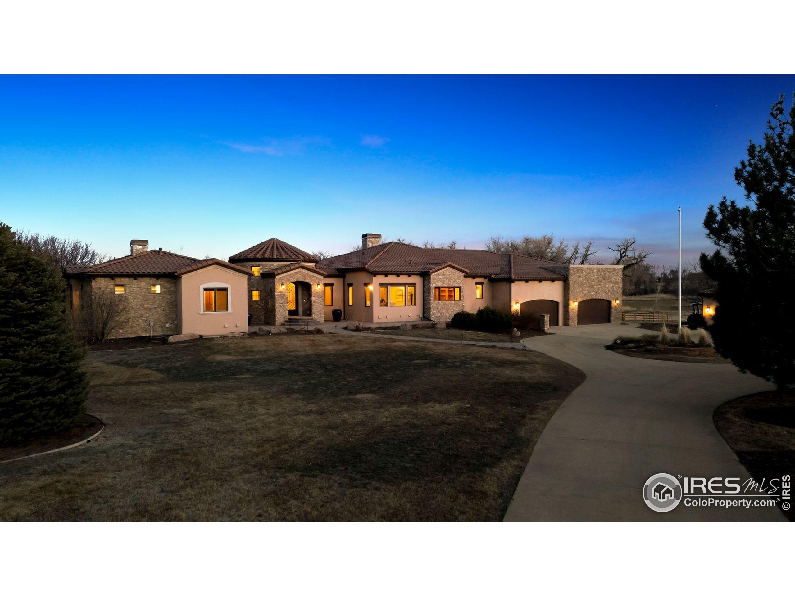 2102 Shoreside Dr