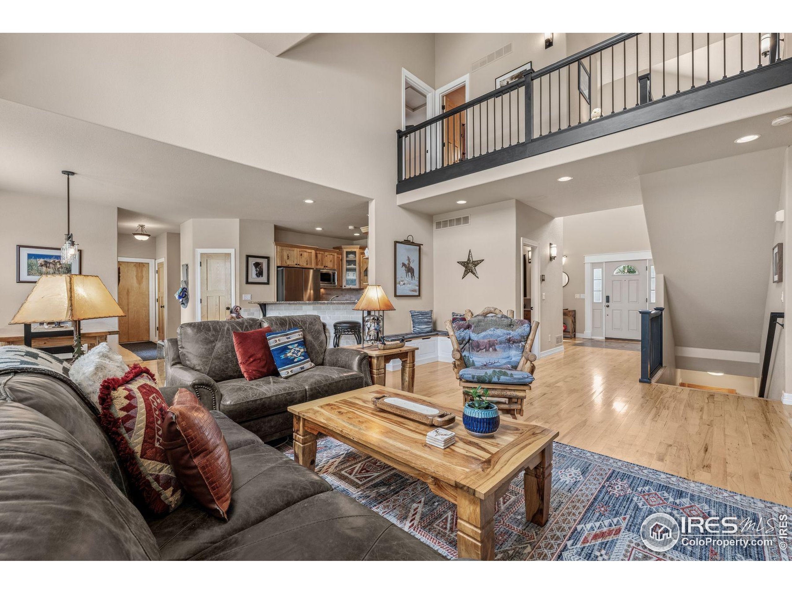 4253 Falcon Pointe Ct
