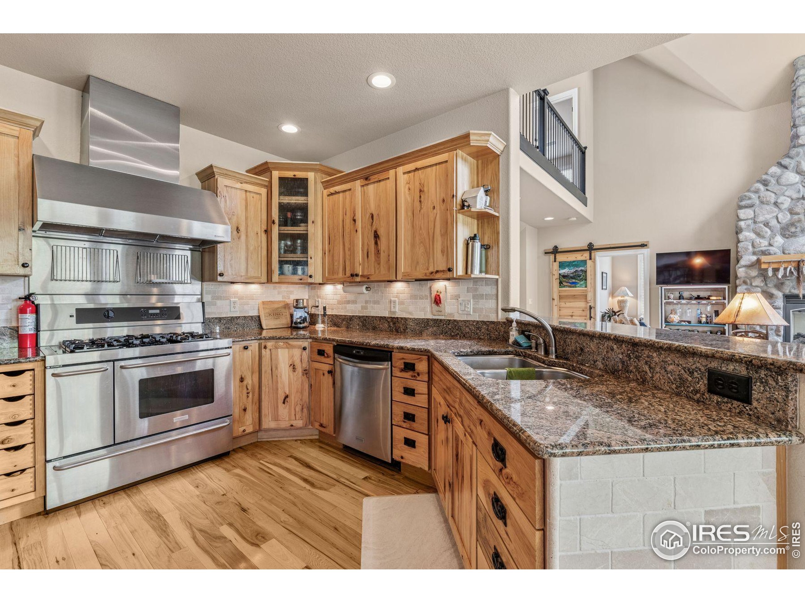 4253 Falcon Pointe Ct
