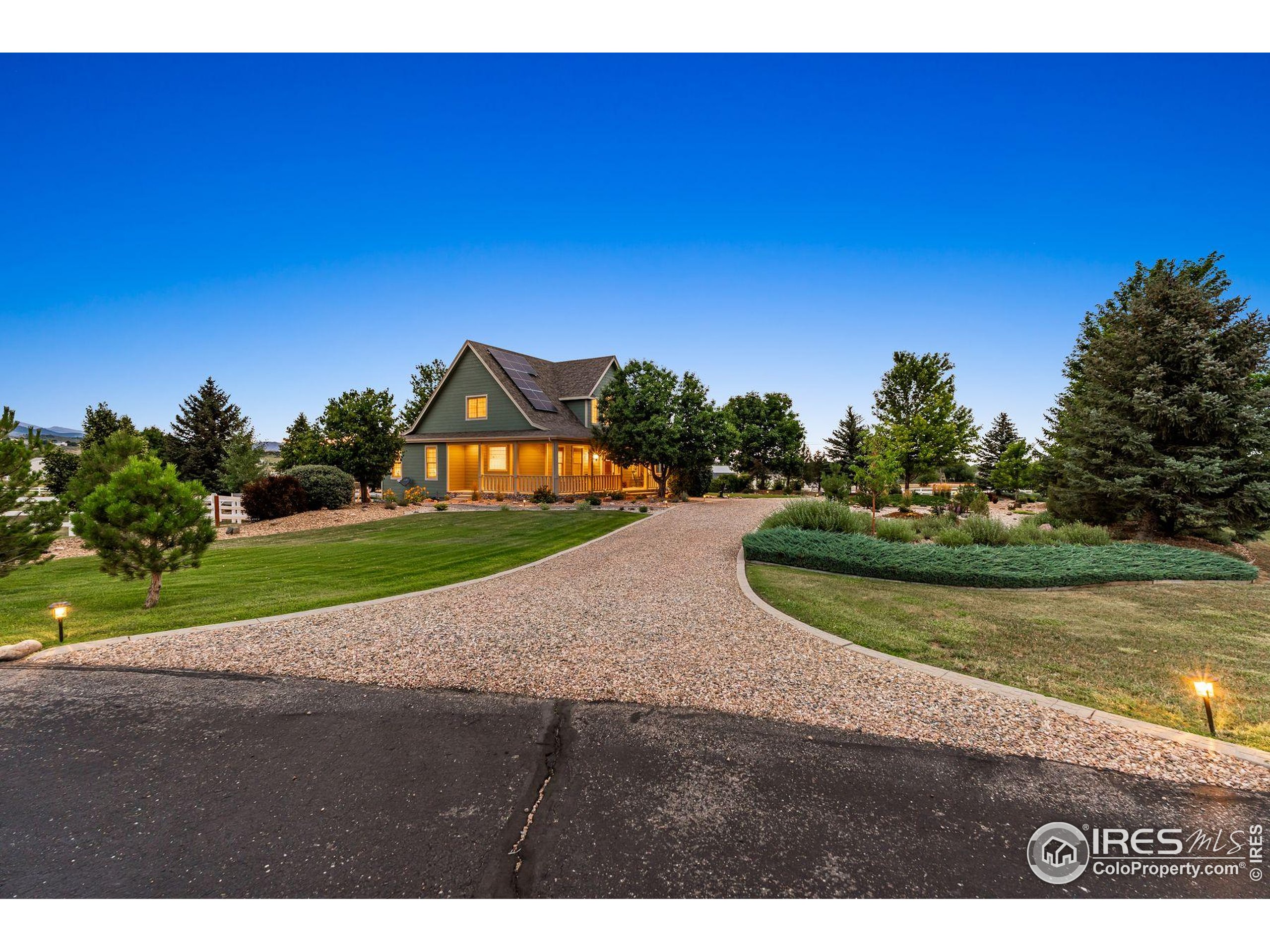 4253 Falcon Pointe Ct