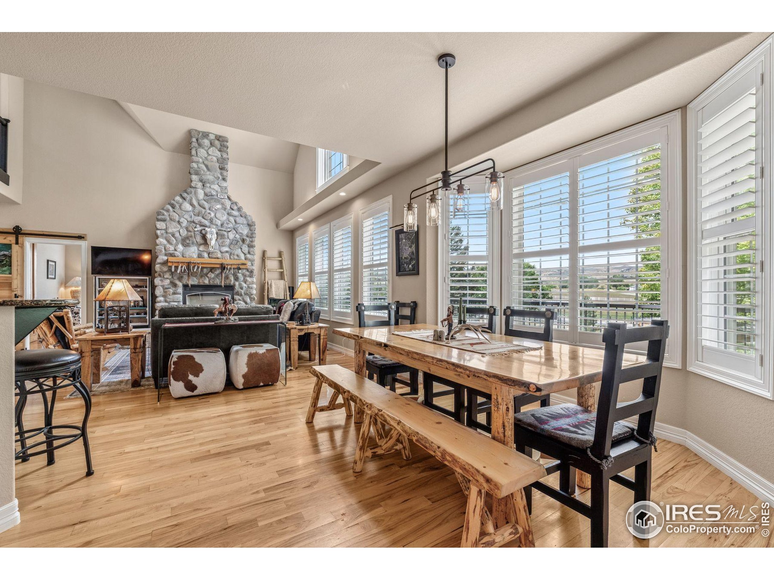 4253 Falcon Pointe Ct