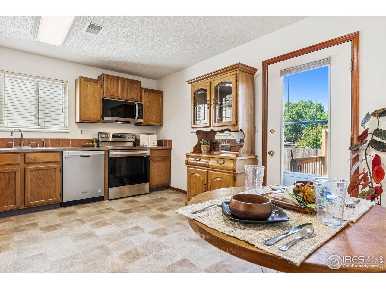 920 44th Avenue Ct 29