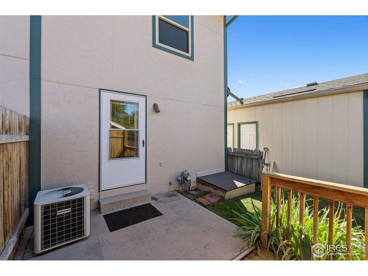 920 44th Avenue Ct 29